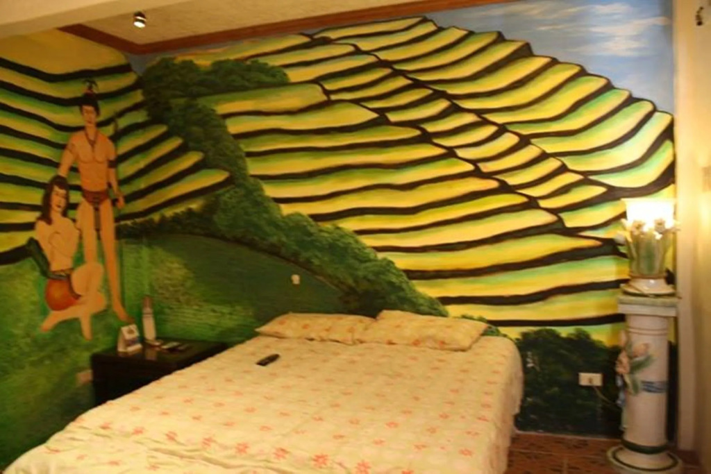 Kokomos Beach Resort