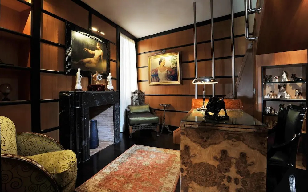 La Palazzina Santa Dorotea Splendid Rome Townhouse With Courtyard Garden
