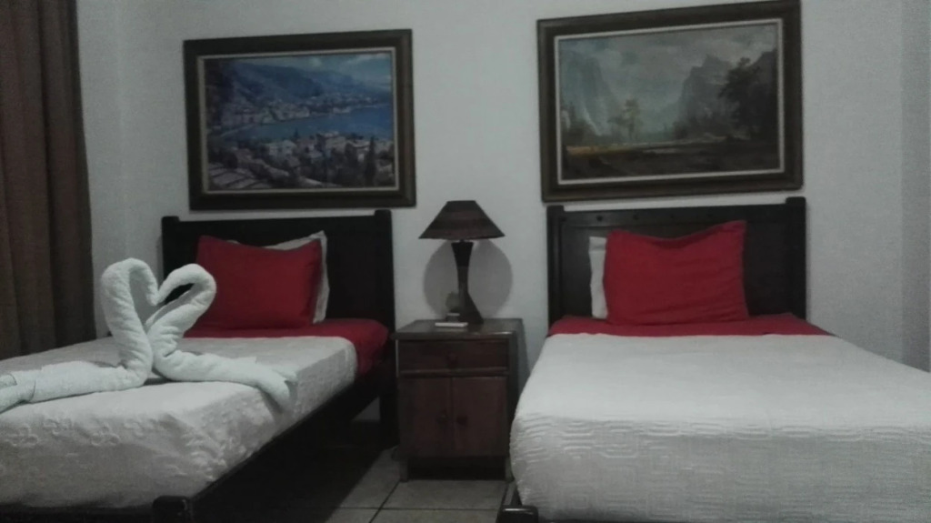 Natural Pacific Suites, private family rooms