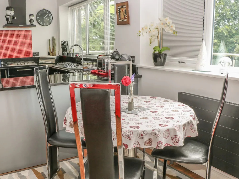 Masson View Apartment