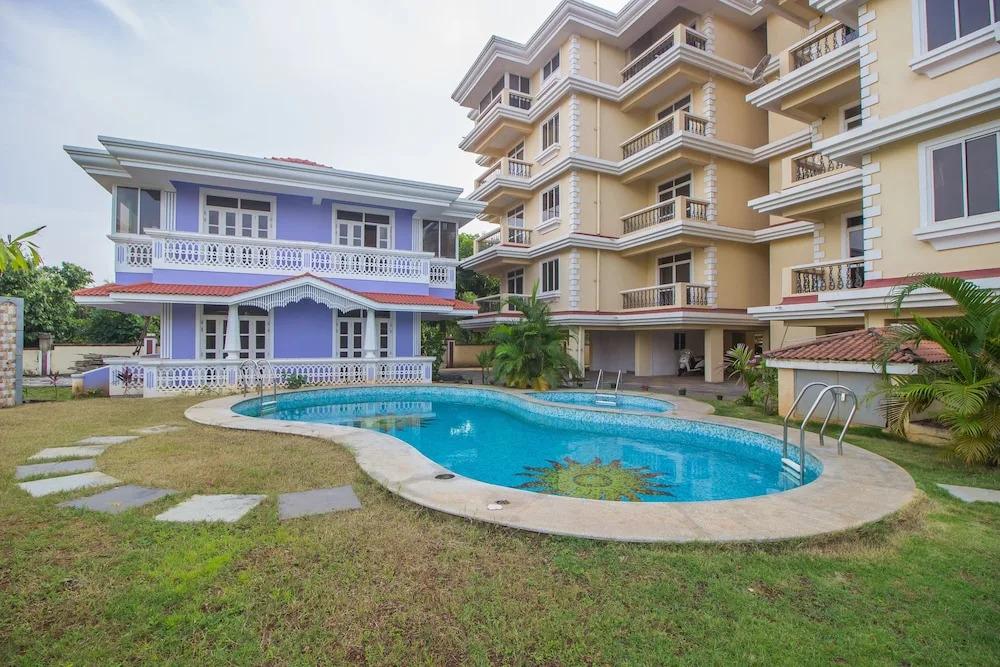 OYO 19954 Home Breezy 2BHK Fatrade