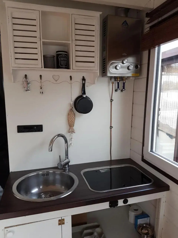 Hausboot mit Hottub in Berlin