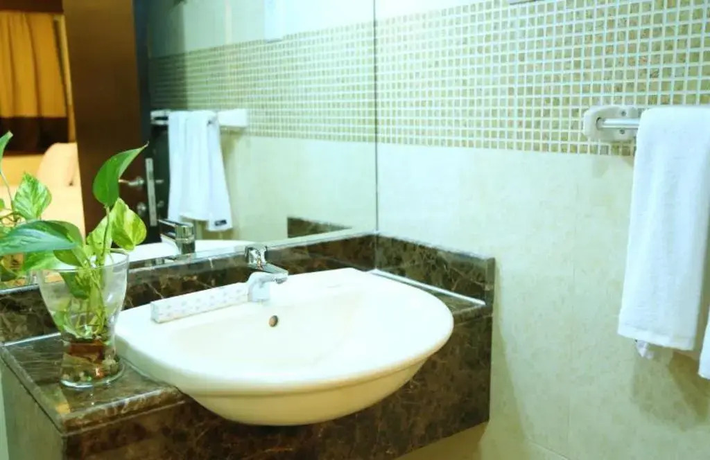 Travellers Hotel Apartment