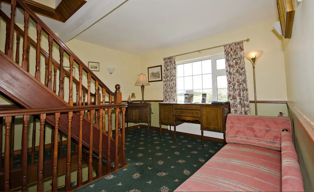 Lurgan House