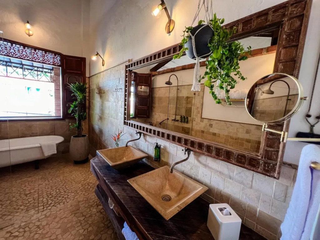 Casa Linaje Hotel Boutique -Cauca Viejo- Mayores de 10 años