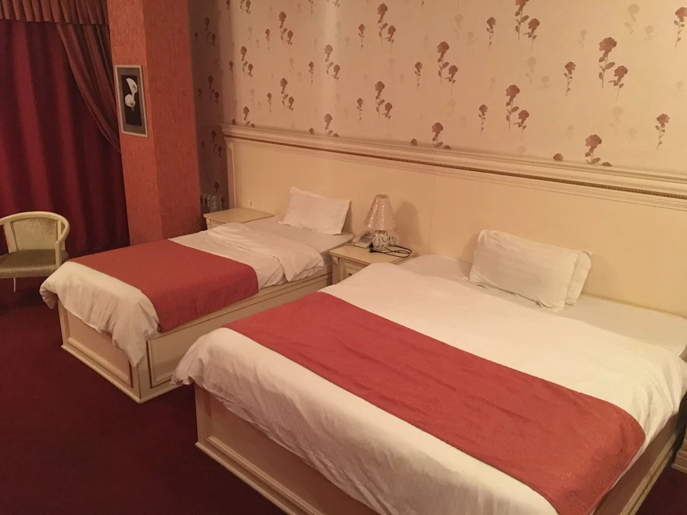 Alp Inn Hotel