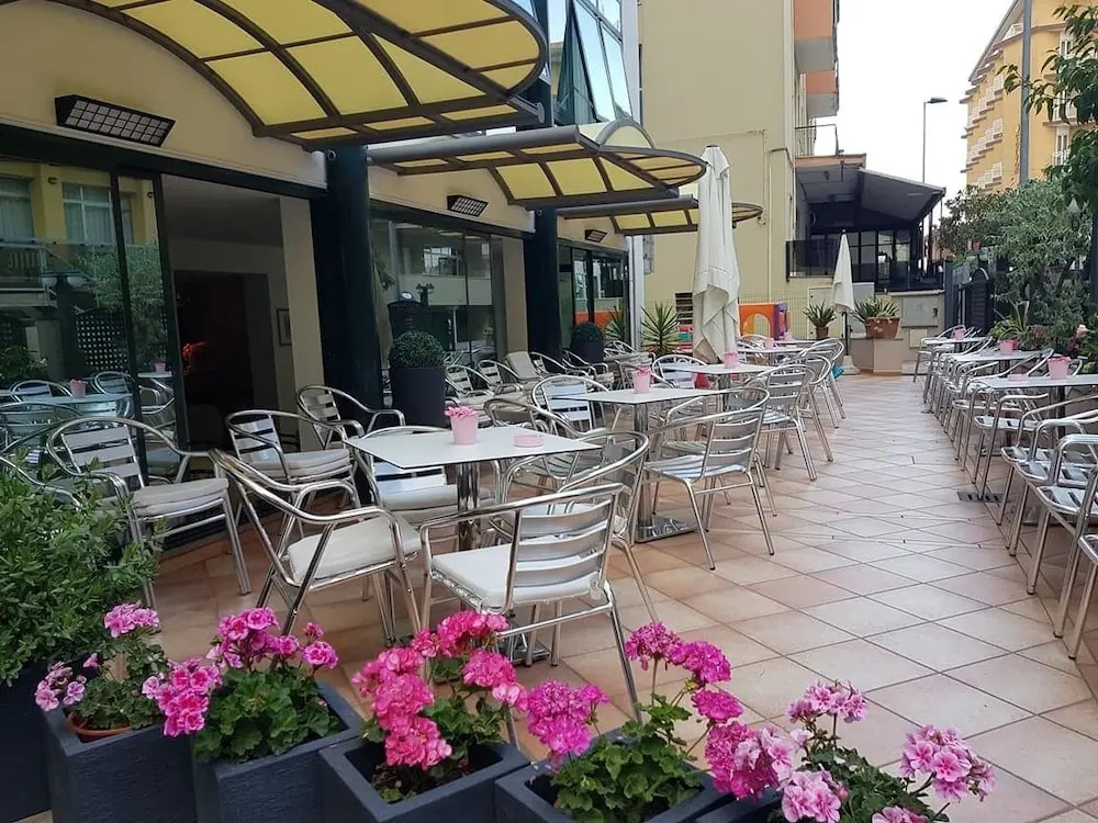 Hotel Caruso
