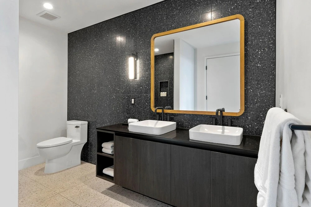 20th FL 1BR | Heated Pool | Gym | Bar | Balcony