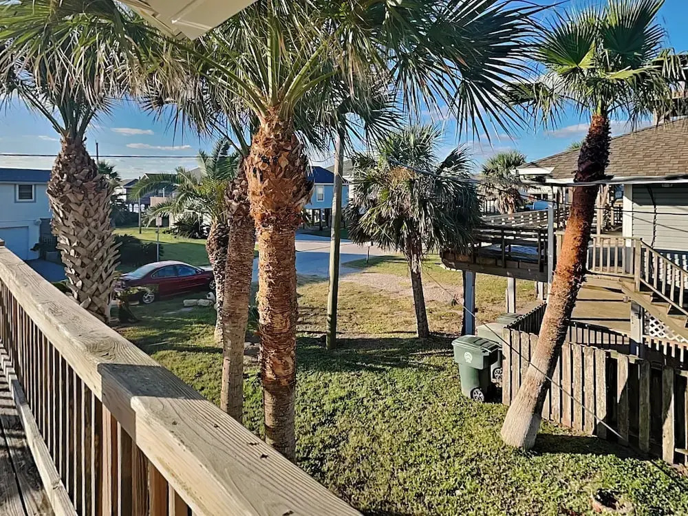Beach Oasis by Ryson Vacation Rentals