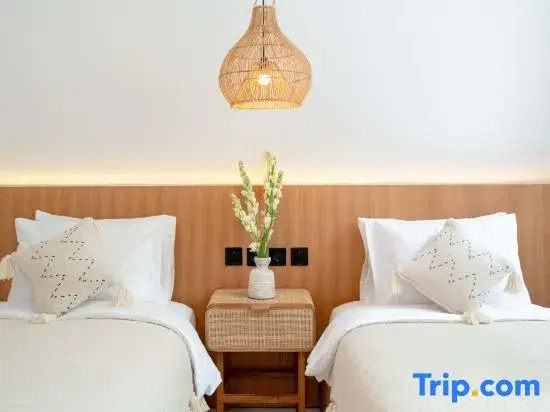 Villa Serenya by Villa Finder