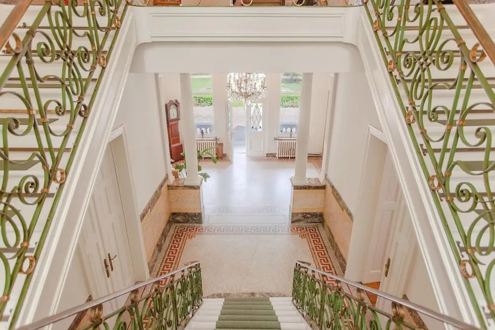 12P 6B Renovated villa with jacuzzi at Genk
