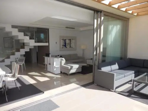 Vila Paradis 18