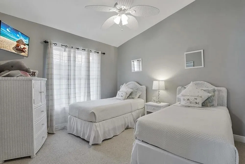 Bonita Home #66365 3 Bedrooms 2 Bathrooms Home