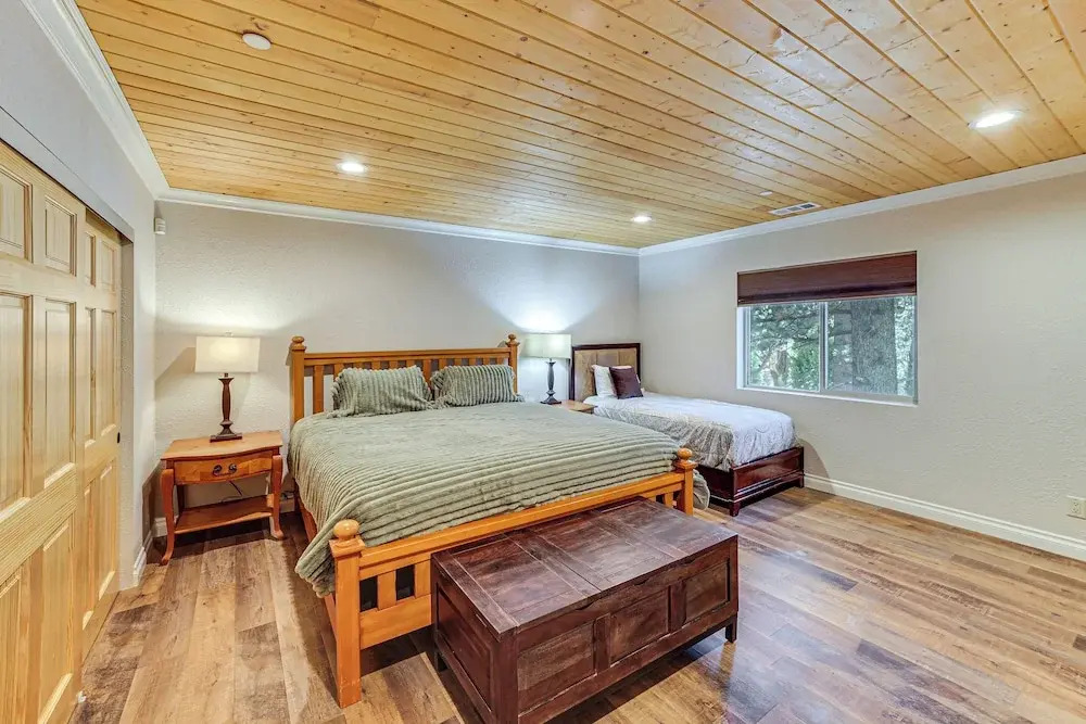 Cozy Pine Mountain Club Cabin w/ Large Deck