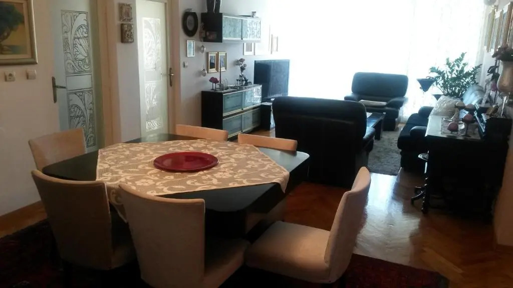 Apartment Ultra Split