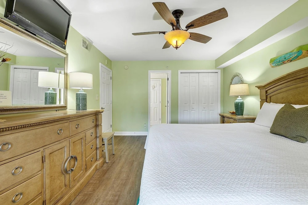 SeaSpray Riverside 214