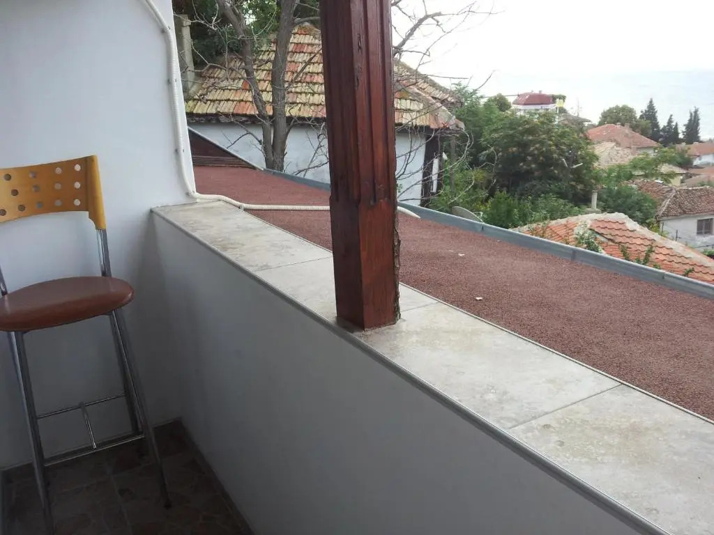 Guest House Emi