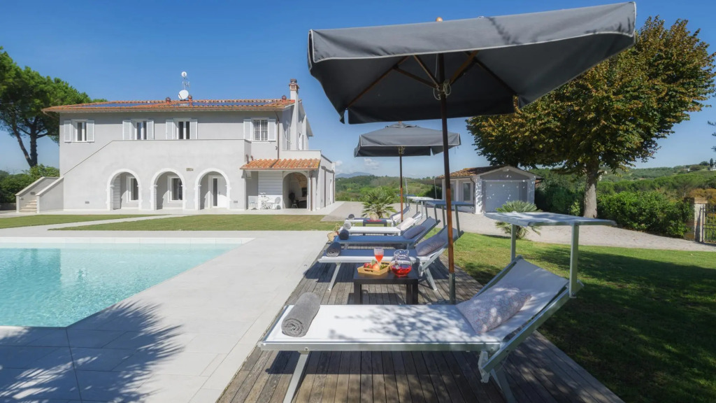 Villa Edoardo 9 in Crespina Lorenzana