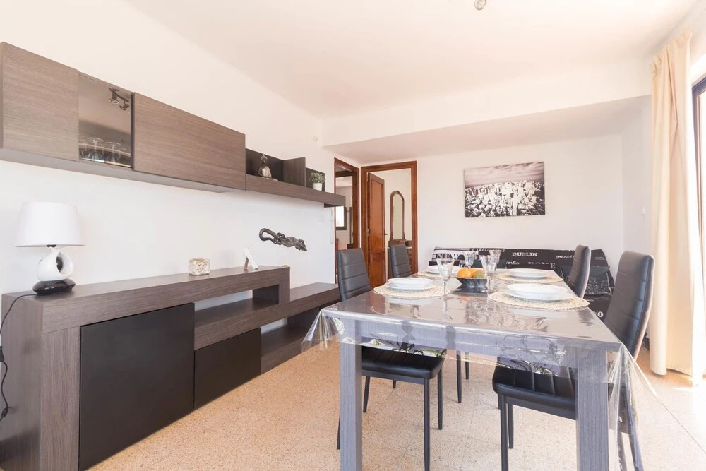 Apartamento Capellans Ref. 1077  by Iberplaya