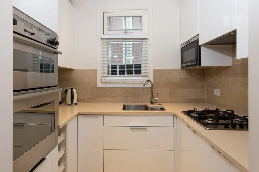 Kings Cross House Sleeps 6