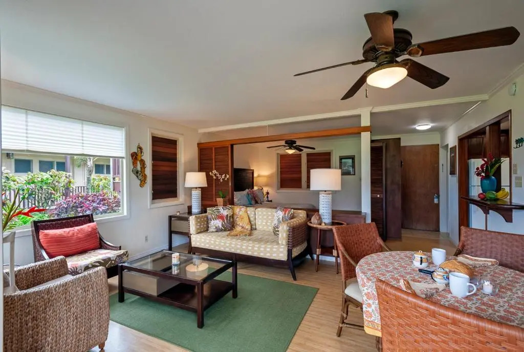 Hanalei Colony Resort E1: intimate beachfront resort in Haena, steps to sand!