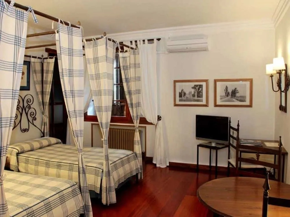 Hotel Real Monasterio de San Zoilo