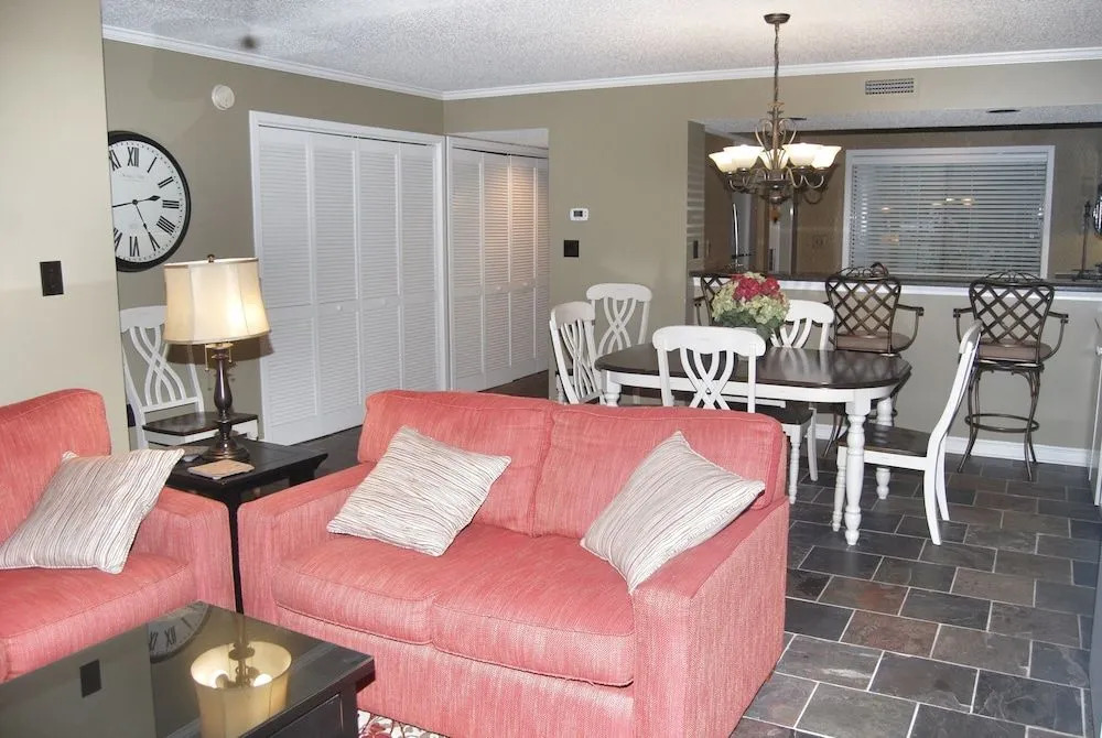 West Hyde Park 14B 2 Bedrooms 2 Bathrooms Villa