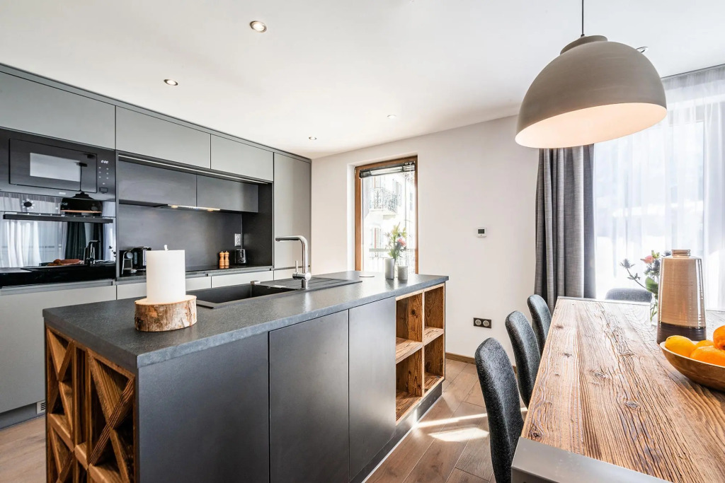 RAVANEL - Luxury apartment with fireplace & Mont Blanc views