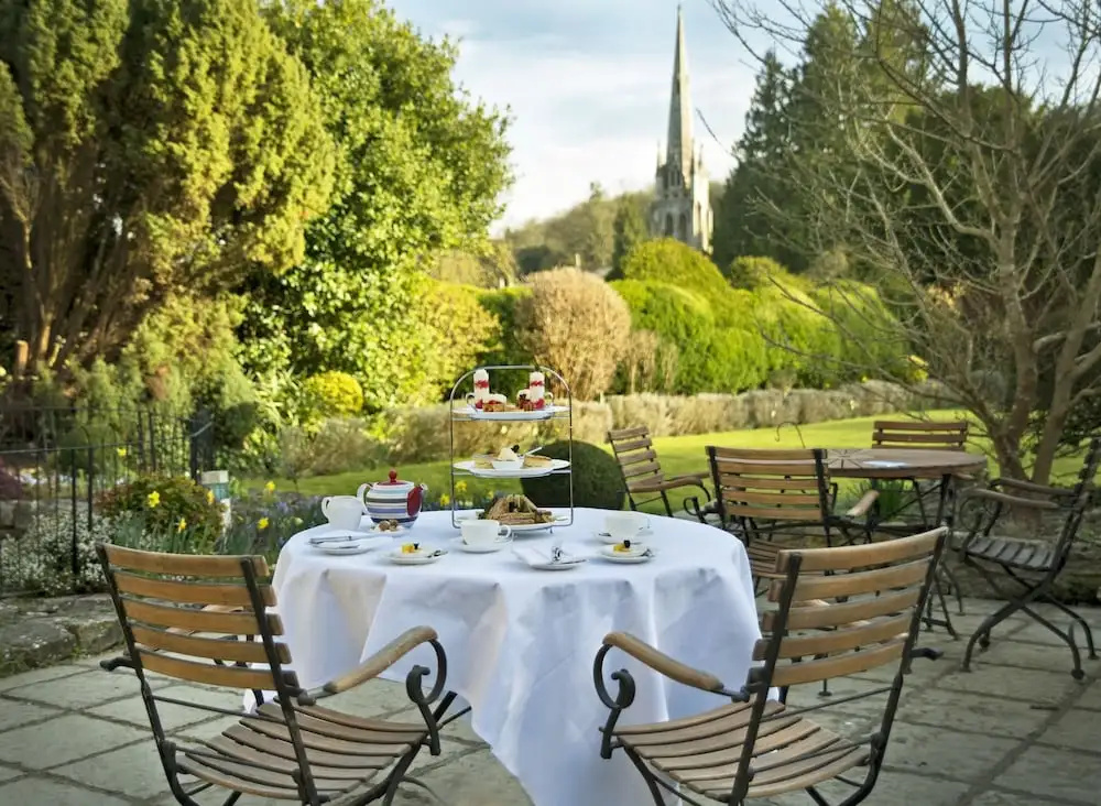 Howard's House Hotel