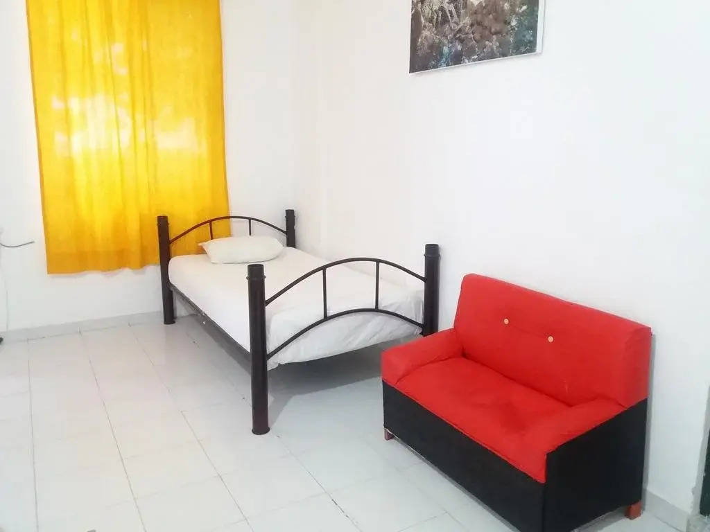 Loft 10 Hostel