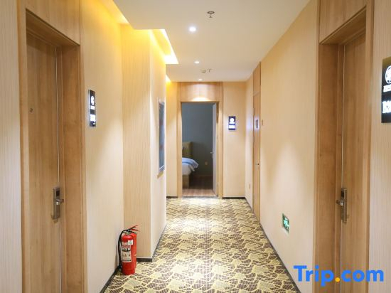 Wanxi Tiantian Hotel