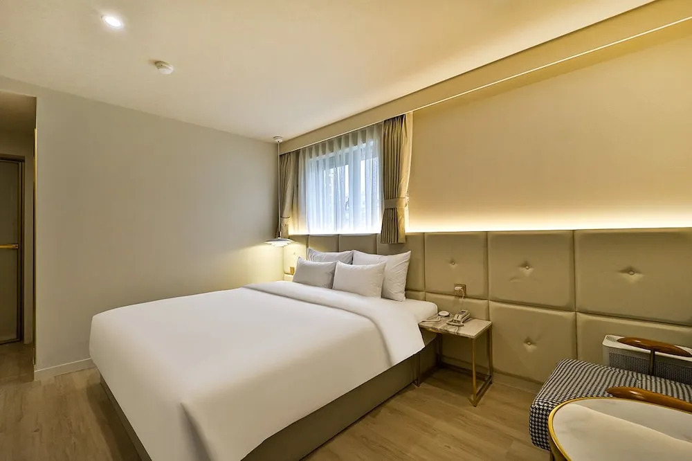 Denbasta Hotel Daeyeon