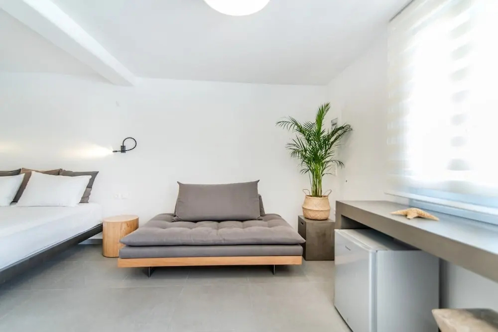 Onar Hotel & Suites