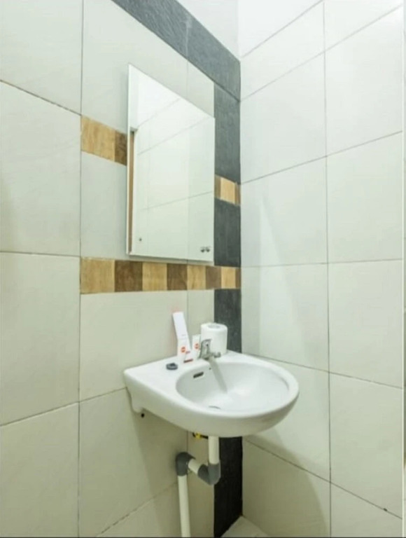 OYO 936 Tremigo Guest House Syariah
