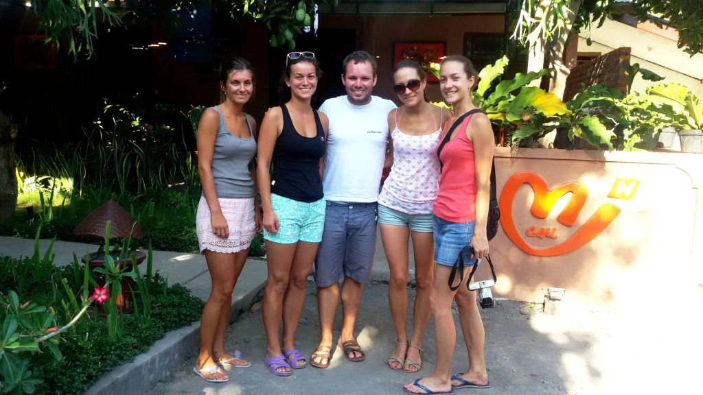 Mami In Homestay