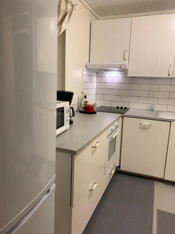 Private house-terrace-garden -parking-WiFi-smartTV