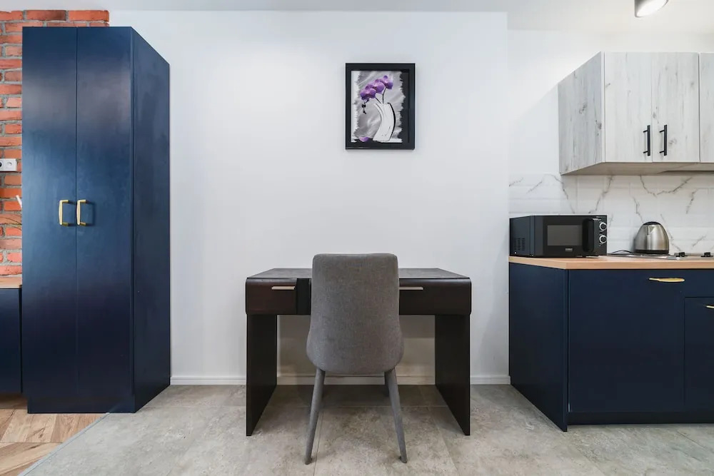 Ice Apartments