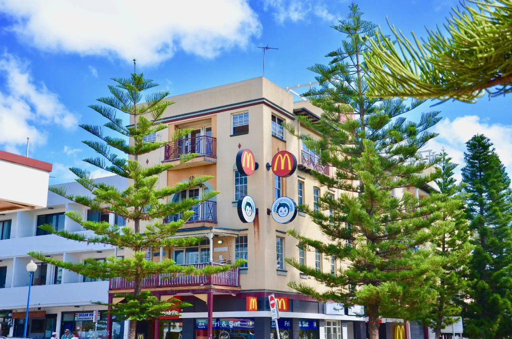 Mad Monkey Hostel Coogee Beach