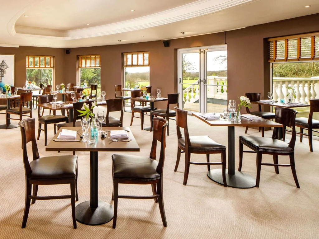 Mercure Chester Abbots Well Hotel
