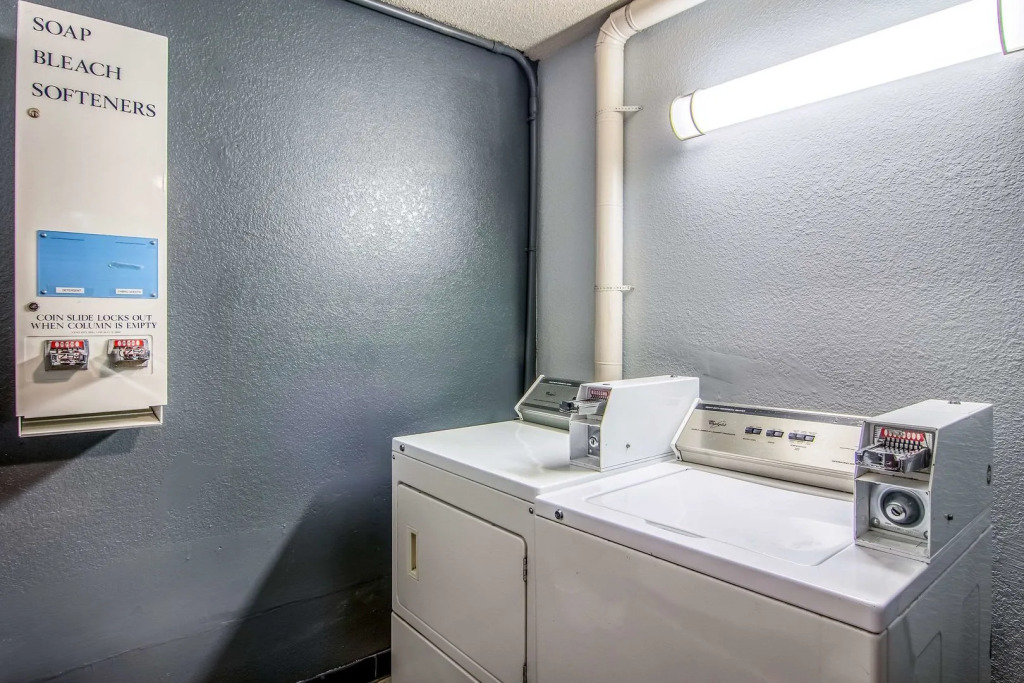 Quality Inn Atlanta Airport-Central