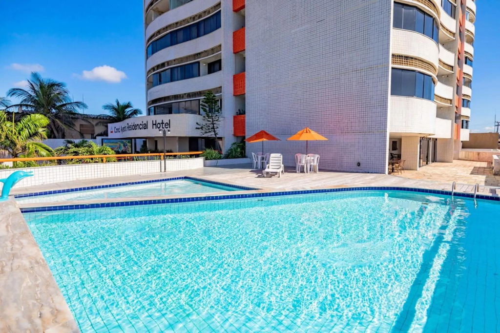 Sol Praia Ayambra