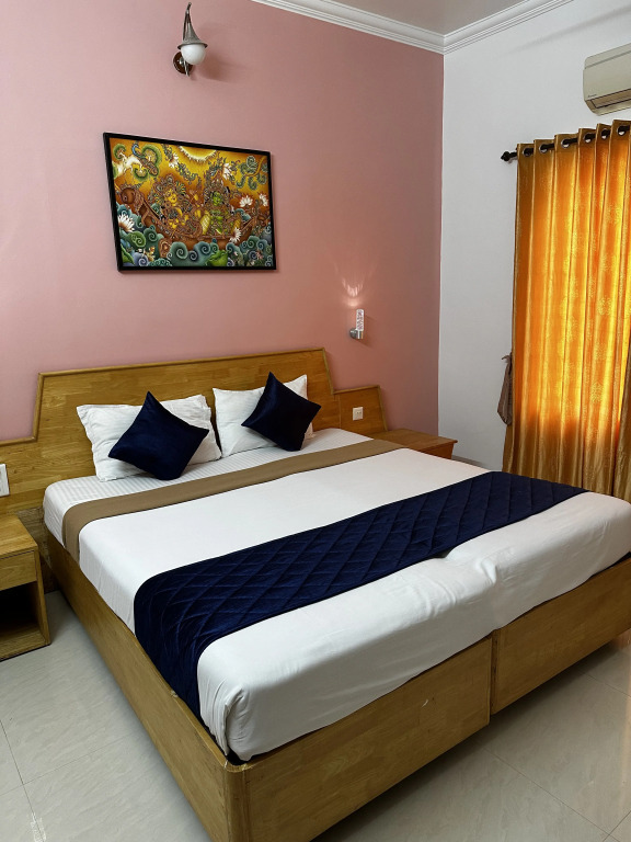 Hotel Opalo Kailas