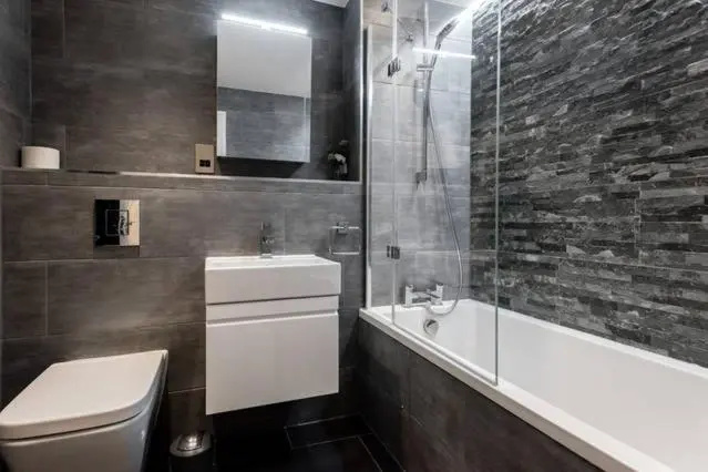Fleet Street Apartment 3