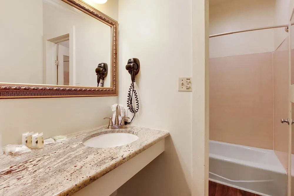 New Orleans Guest House