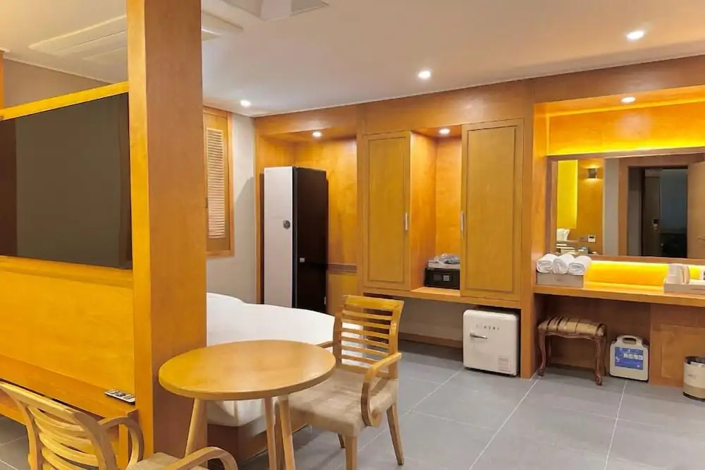 Sokcho Mir Hotel