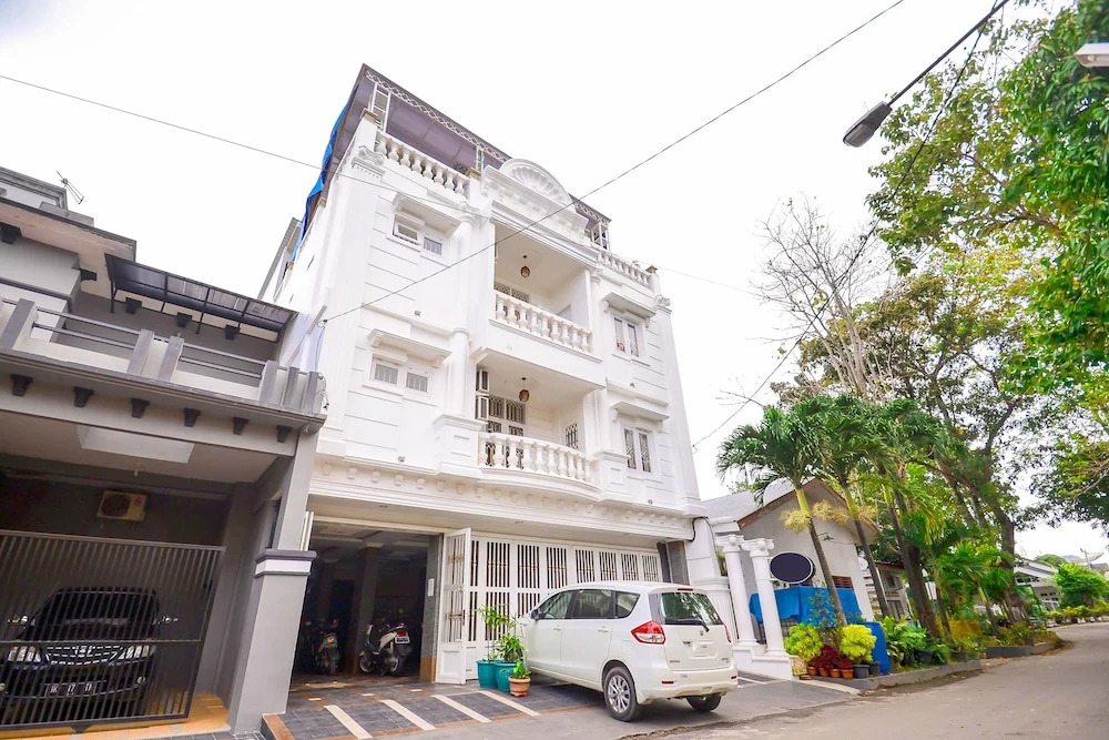 Airy Eco Syariah Medan Petisah Sei Bahkapuran 16A