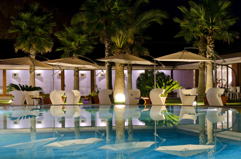 Heracles Village Hotel