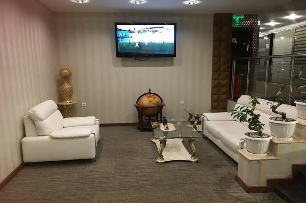 Hotel Emir