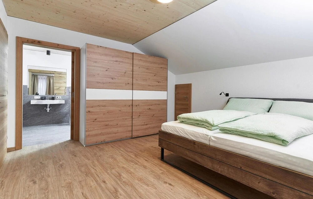 Awesome Apartment in Längenfeld With Wifi and 2 Bedrooms