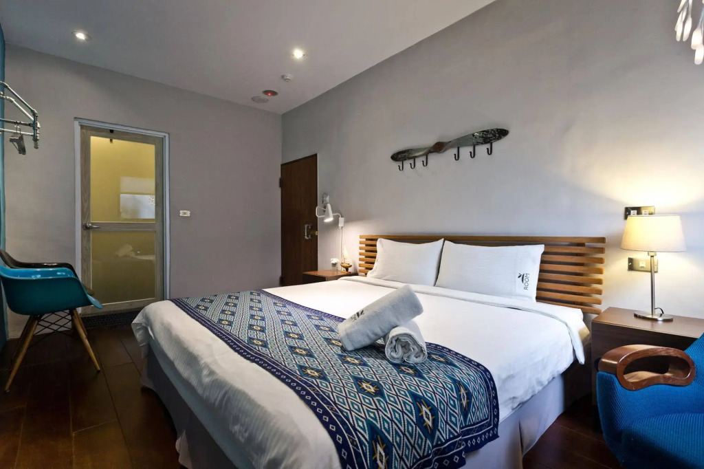 Apple Room Hostel